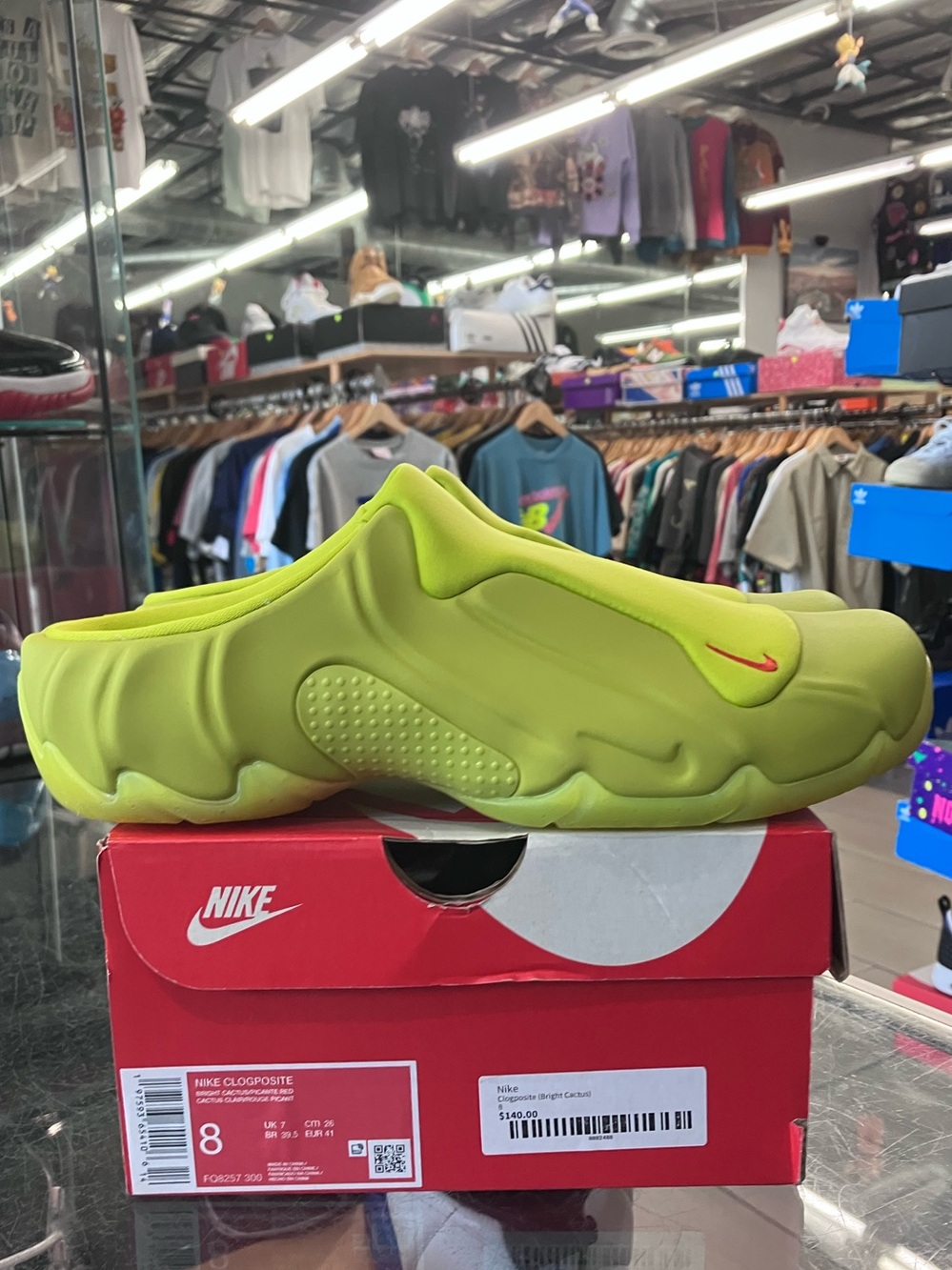 Nike Clogposite Bright Cactus - Picture 2 of 9